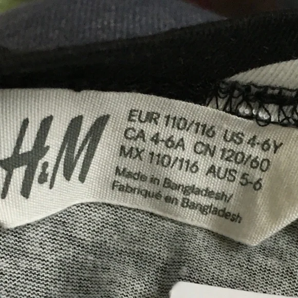 Bundle of NEW T-shirts(8 items) for Girl size 4. - Picture 14 of 16